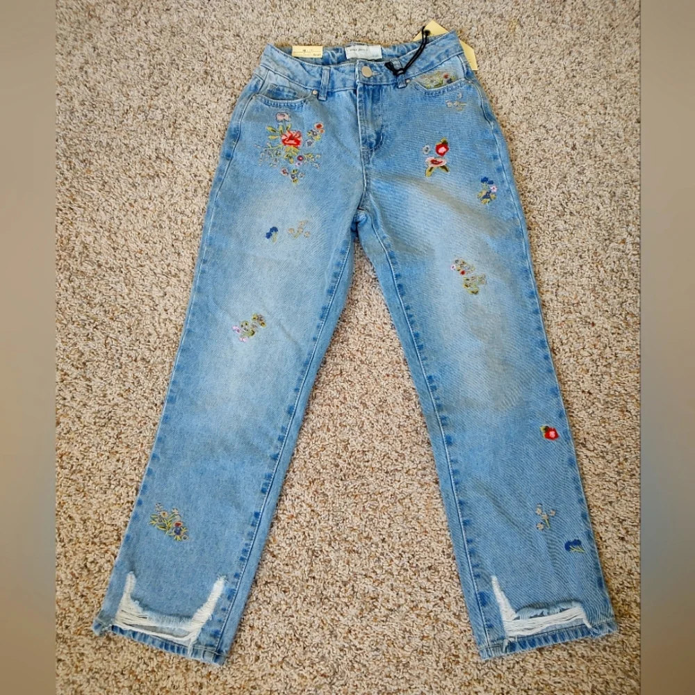Ban Jara Embroidered Blue Jeans - Picture 1 of 7